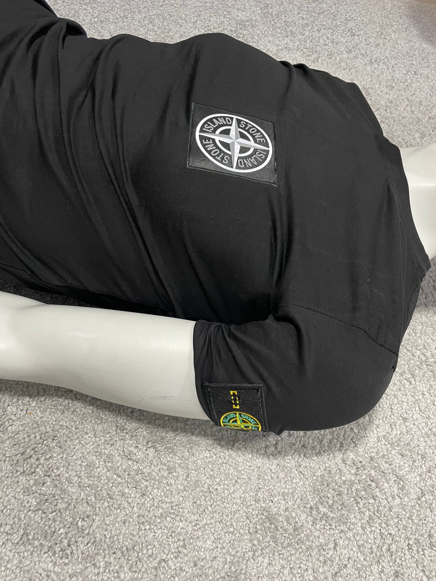 Conjunto Stone Island